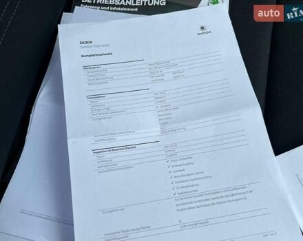 Белый Шкода Октавия, объемом двигателя 2 л и пробегом 193 тыс. км за 18700 $, фото 126 на Automoto.ua