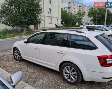 Шкода Октавия 2020 в Бориславе на Automoto.ua Белый Шкода Октавия, объемом двигателя 1.97 л и пробегом 243 тыс. км за 18400 $, фото 1 на Automoto.ua
