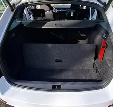 Шкода Октавия 2020 в Тернополе на Automoto.ua Белый Шкода Октавия, объемом двигателя 2 л и пробегом 208 тыс. км за 19400 $, фото 15 на Automoto.ua