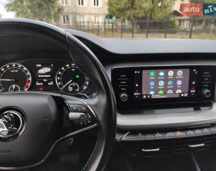 Белый Шкода Октавия, объемом двигателя 2 л и пробегом 310 тыс. км за 17800 $, фото 73 на Automoto.ua