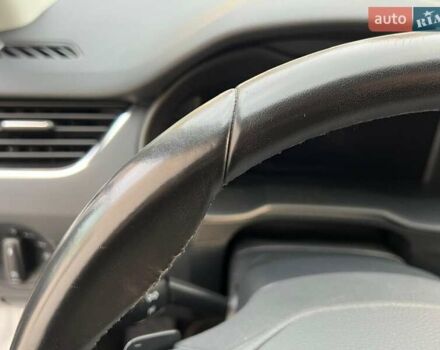 Белый Шкода Октавия, объемом двигателя 2 л и пробегом 193 тыс. км за 18700 $, фото 50 на Automoto.ua