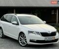 Білий Шкода Октавія, об'ємом двигуна 2 л та пробігом 219 тис. км за 15950 $, фото 2 на Automoto.ua