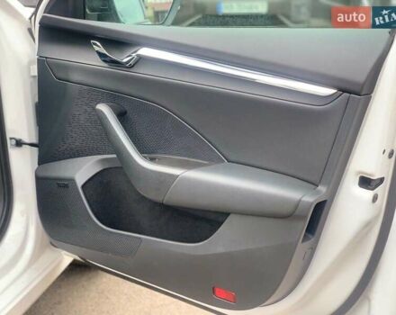 Белый Шкода Октавия, объемом двигателя 2 л и пробегом 168 тыс. км за 24290 $, фото 28 на Automoto.ua