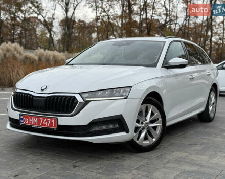 Білий Шкода Октавія, об'ємом двигуна 2 л та пробігом 230 тис. км за 17200 $, фото 3 на Automoto.ua