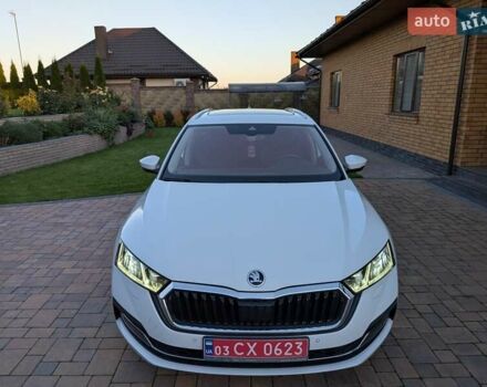 Шкода Октавия 2020 в Луцке на Automoto.ua Белый Шкода Октавия, объемом двигателя 1.97 л и пробегом 197 тыс. км за 23800 $, фото 6 на Automoto.ua