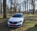Белый Шкода Октавия, объемом двигателя 2 л и пробегом 208 тыс. км за 19400 $, фото 1 на Automoto.ua