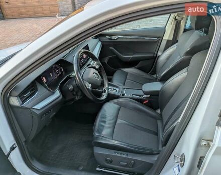 Білий Шкода Октавія, об'ємом двигуна 1.97 л та пробігом 197 тис. км за 23350 $, фото 23 на Automoto.ua