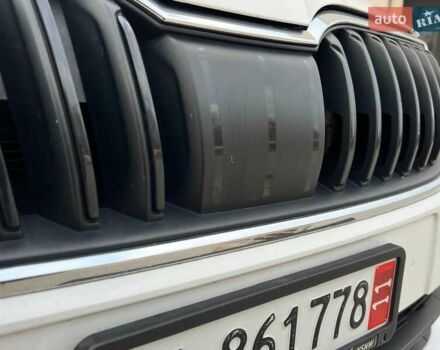 Белый Шкода Октавия, объемом двигателя 2 л и пробегом 193 тыс. км за 17999 $, фото 39 на Automoto.ua