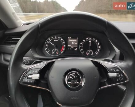 Белый Шкода Октавия, объемом двигателя 2 л и пробегом 310 тыс. км за 17800 $, фото 19 на Automoto.ua