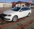 Белый Шкода Октавия, объемом двигателя 2 л и пробегом 189 тыс. км за 18500 $, фото 1 на Automoto.ua