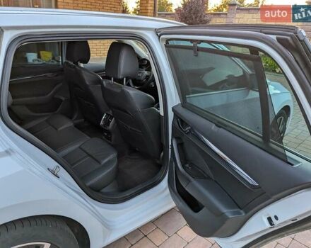 Білий Шкода Октавія, об'ємом двигуна 1.97 л та пробігом 197 тис. км за 23350 $, фото 35 на Automoto.ua