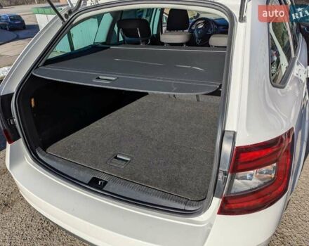 Белый Шкода Октавия, объемом двигателя 1.97 л и пробегом 219 тыс. км за 15300 $, фото 11 на Automoto.ua