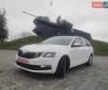 Белый Шкода Октавия, объемом двигателя 1.98 л и пробегом 211 тыс. км за 16500 $, фото 1 на Automoto.ua