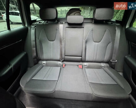 Белый Шкода Октавия, объемом двигателя 1.97 л и пробегом 205 тыс. км за 27706 $, фото 13 на Automoto.ua