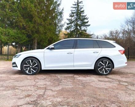 Белый Шкода Октавия, объемом двигателя 2 л и пробегом 310 тыс. км за 17800 $, фото 6 на Automoto.ua