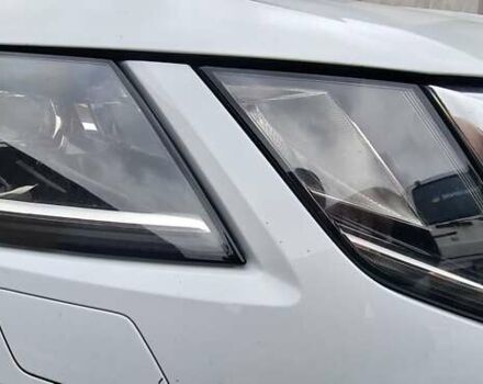 Шкода Октавия 2020 в Тернополе на Automoto.ua Белый Шкода Октавия, объемом двигателя 2 л и пробегом 208 тыс. км за 19400 $, фото 25 на Automoto.ua