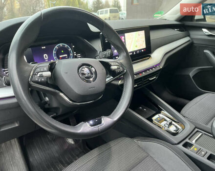 Білий Шкода Октавія, об'ємом двигуна 2 л та пробігом 218 тис. км за 22300 $, фото 8 на Automoto.ua