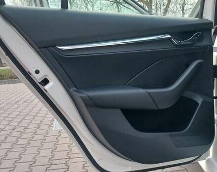 Шкода Октавия 2020 в Миргороде на Automoto.ua Белый Шкода Октавия, объемом двигателя 1.97 л и пробегом 77 тыс. км за 19750 $, фото 116 на Automoto.ua