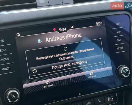 Белый Шкода Октавия, объемом двигателя 2 л и пробегом 200 тыс. км за 17456 $, фото 65 на Automoto.ua