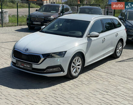 Белый Шкода Октавия, объемом двигателя 2 л и пробегом 225 тыс. км за 21255 $, фото 1 на Automoto.ua
