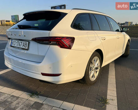 Белый Шкода Октавия, объемом двигателя 2 л и пробегом 249 тыс. км за 19500 $, фото 15 на Automoto.ua