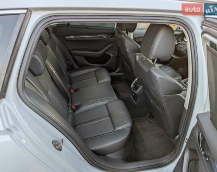 Шкода Октавия 2020 в Луцке на Automoto.ua Белый Шкода Октавия, объемом двигателя 1.97 л и пробегом 197 тыс. км за 23800 $, фото 36 на Automoto.ua