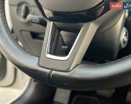Белый Шкода Октавия, объемом двигателя 2 л и пробегом 193 тыс. км за 17999 $, фото 54 на Automoto.ua
