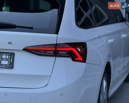 Шкода Октавия 2020 в Мукачеве на Automoto.ua Белый Шкода Октавия, объемом двигателя 2 л и пробегом 217 тыс. км за 18700 $, фото 41 на Automoto.ua