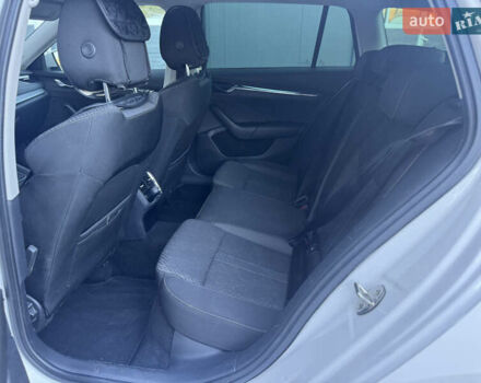 Шкода Октавия 2020 в Мукачеве на Automoto.ua Белый Шкода Октавия, объемом двигателя 2 л и пробегом 217 тыс. км за 18700 $, фото 33 на Automoto.ua