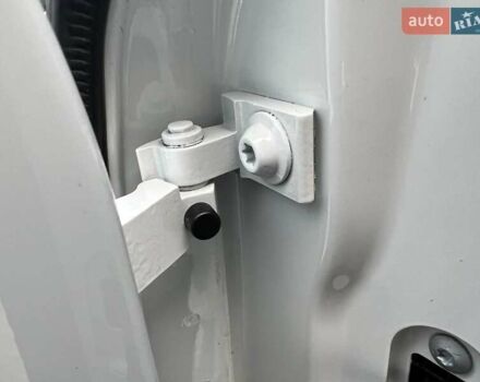 Белый Шкода Октавия, объемом двигателя 2 л и пробегом 193 тыс. км за 18700 $, фото 77 на Automoto.ua