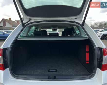 Белый Шкода Октавия, объемом двигателя 2 л и пробегом 200 тыс. км за 17456 $, фото 35 на Automoto.ua