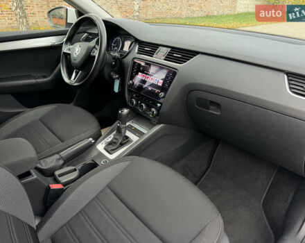 Білий Шкода Октавія, об'ємом двигуна 1.97 л та пробігом 203 тис. км за 16750 $, фото 24 на Automoto.ua