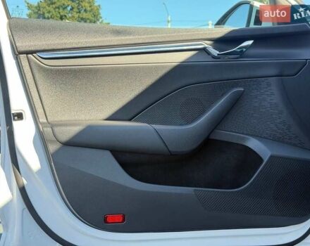 Белый Шкода Октавия, объемом двигателя 1.97 л и пробегом 200 тыс. км за 19999 $, фото 24 на Automoto.ua