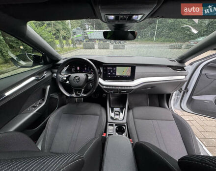 Белый Шкода Октавия, объемом двигателя 1.97 л и пробегом 205 тыс. км за 27706 $, фото 8 на Automoto.ua