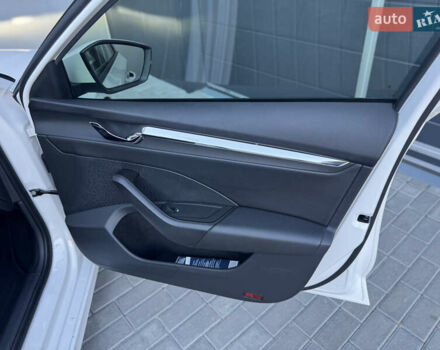 Шкода Октавия 2020 в Мукачеве на Automoto.ua Белый Шкода Октавия, объемом двигателя 2 л и пробегом 217 тыс. км за 18700 $, фото 38 на Automoto.ua