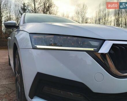Белый Шкода Октавия, объемом двигателя 2 л и пробегом 310 тыс. км за 17800 $, фото 37 на Automoto.ua