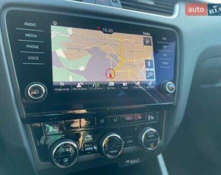 Белый Шкода Октавия, объемом двигателя 2 л и пробегом 239 тыс. км за 15700 $, фото 39 на Automoto.ua