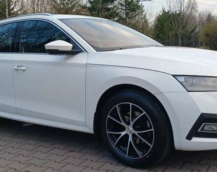 Шкода Октавия 2020 в Миргороде на Automoto.ua Белый Шкода Октавия, объемом двигателя 1.97 л и пробегом 77 тыс. км за 19750 $, фото 31 на Automoto.ua
