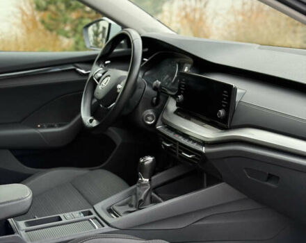 Білий Шкода Октавія, об'ємом двигуна 2 л та пробігом 230 тис. км за 17200 $, фото 19 на Automoto.ua