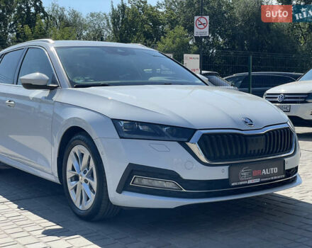 Белый Шкода Октавия, объемом двигателя 2 л и пробегом 225 тыс. км за 21255 $, фото 7 на Automoto.ua