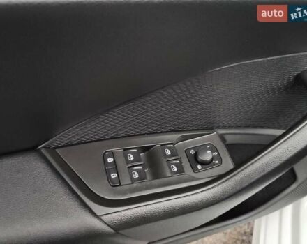 Белый Шкода Октавия, объемом двигателя 2 л и пробегом 310 тыс. км за 17800 $, фото 16 на Automoto.ua