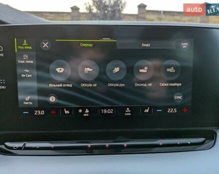 Білий Шкода Октавія, об'ємом двигуна 1.97 л та пробігом 197 тис. км за 23350 $, фото 65 на Automoto.ua