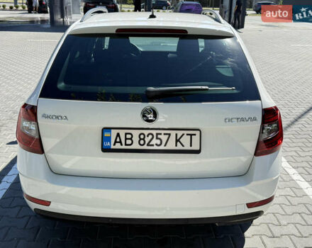 Білий Шкода Октавія, об'ємом двигуна 2 л та пробігом 286 тис. км за 15300 $, фото 3 на Automoto.ua