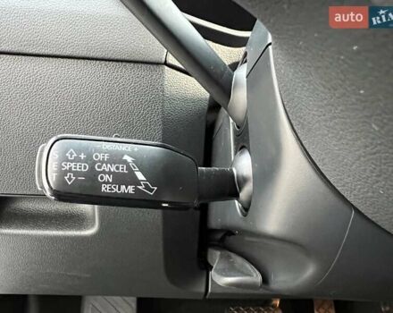 Белый Шкода Октавия, объемом двигателя 2 л и пробегом 193 тыс. км за 17999 $, фото 55 на Automoto.ua