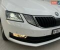 Белый Шкода Октавия, объемом двигателя 2 л и пробегом 193 тыс. км за 18700 $, фото 21 на Automoto.ua