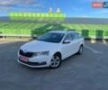 Белый Шкода Октавия, объемом двигателя 1.98 л и пробегом 239 тыс. км за 15499 $, фото 1 на Automoto.ua