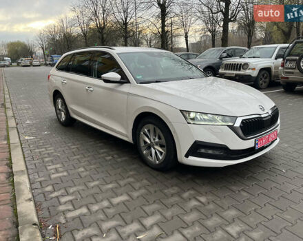 Білий Шкода Октавія, об'ємом двигуна 2 л та пробігом 218 тис. км за 22300 $, фото 2 на Automoto.ua