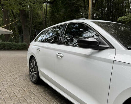 Белый Шкода Октавия, объемом двигателя 1.97 л и пробегом 205 тыс. км за 27706 $, фото 17 на Automoto.ua