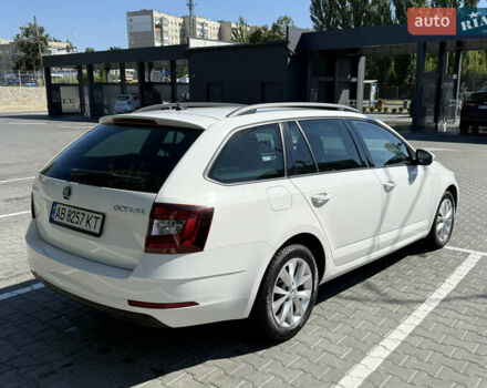 Білий Шкода Октавія, об'ємом двигуна 2 л та пробігом 286 тис. км за 15300 $, фото 2 на Automoto.ua