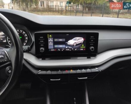 Белый Шкода Октавия, объемом двигателя 2 л и пробегом 310 тыс. км за 17800 $, фото 67 на Automoto.ua